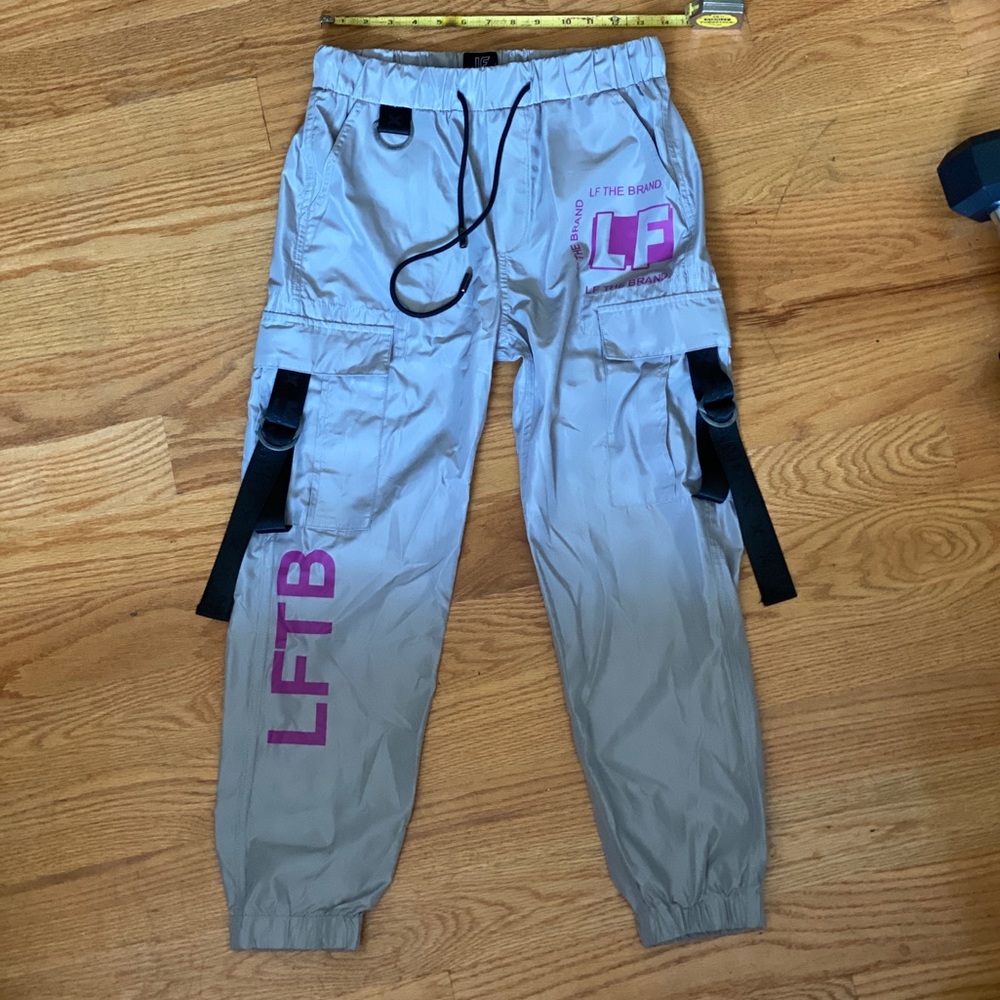 Swishy pant